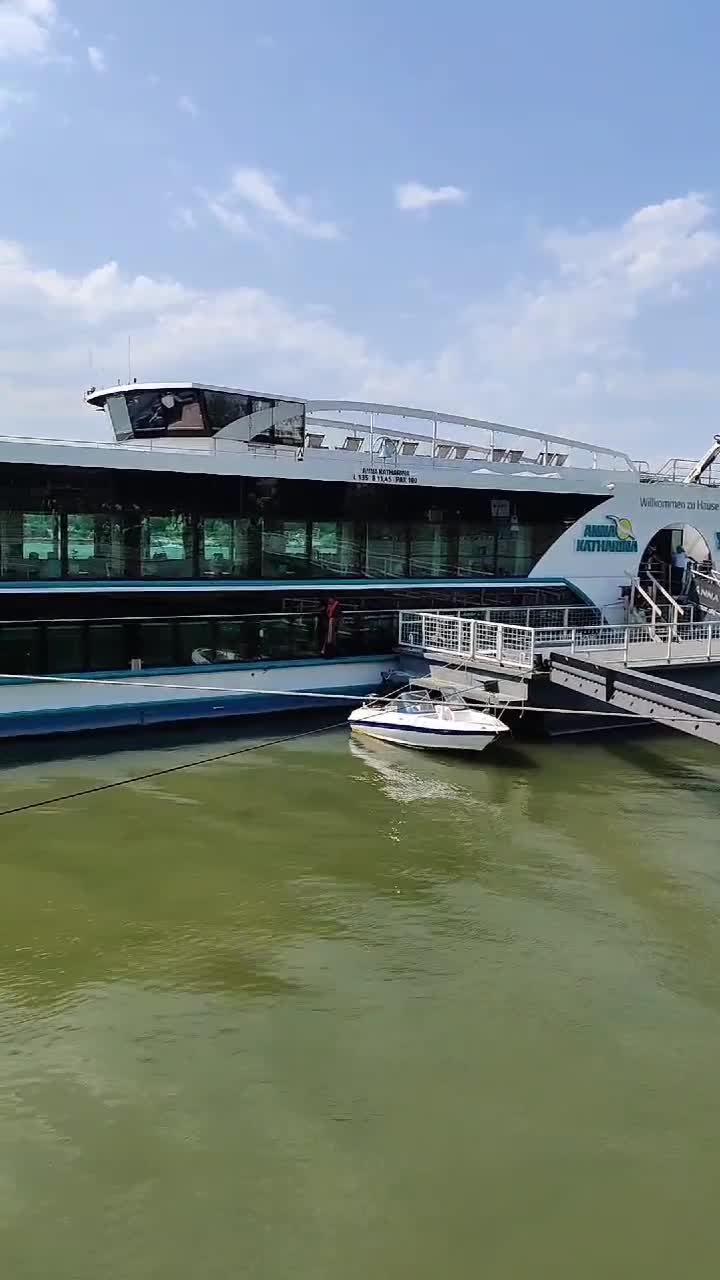 NAVA Turistică "Anna Katharina" 🚢    ă ă ărea ăripedunăre   ălătorii