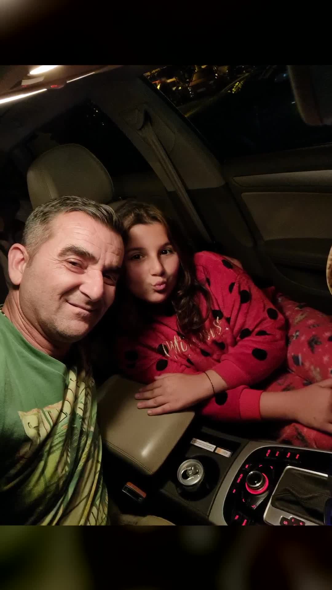 Video de @MariaȘtefania