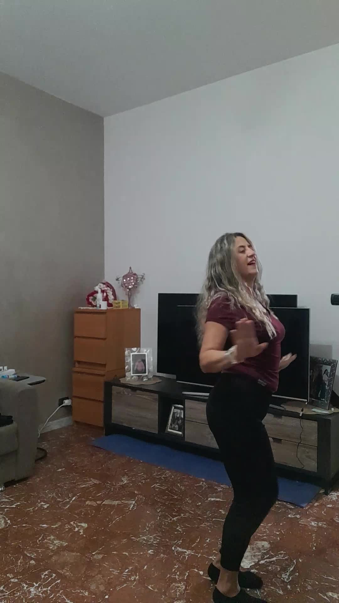 Video de @Nicoleta203