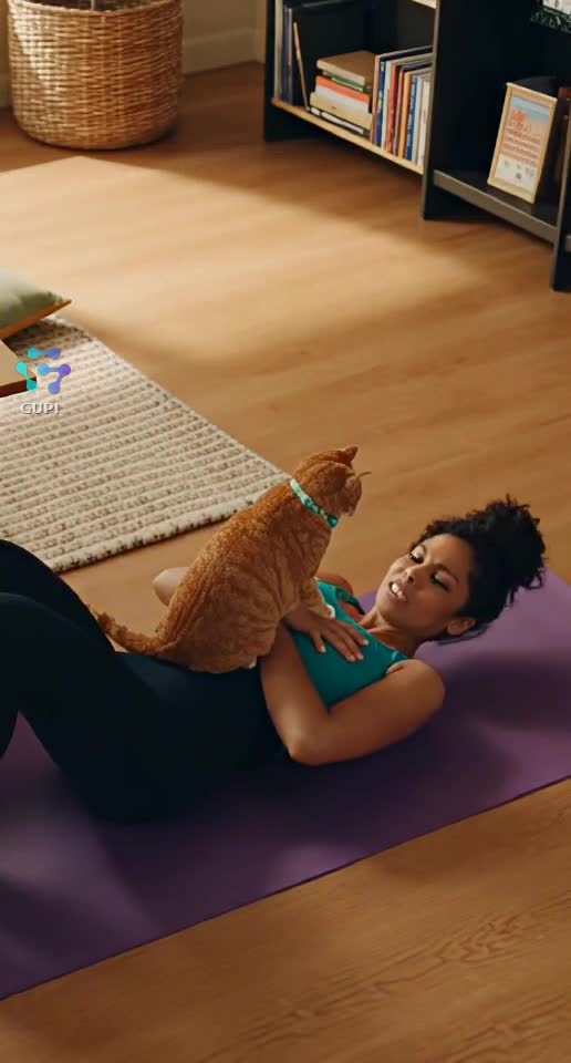 Cat Interrupts Workout – Chaos in 3… 2… 1! 😼🏋️‍♂️💥