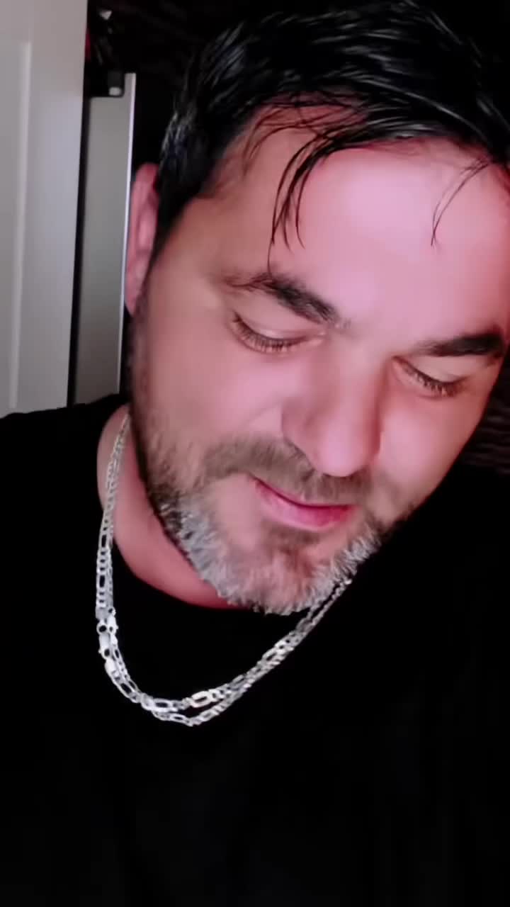 Video de @gupiuser231023