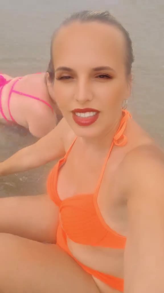 Video de @GinaMyhaela