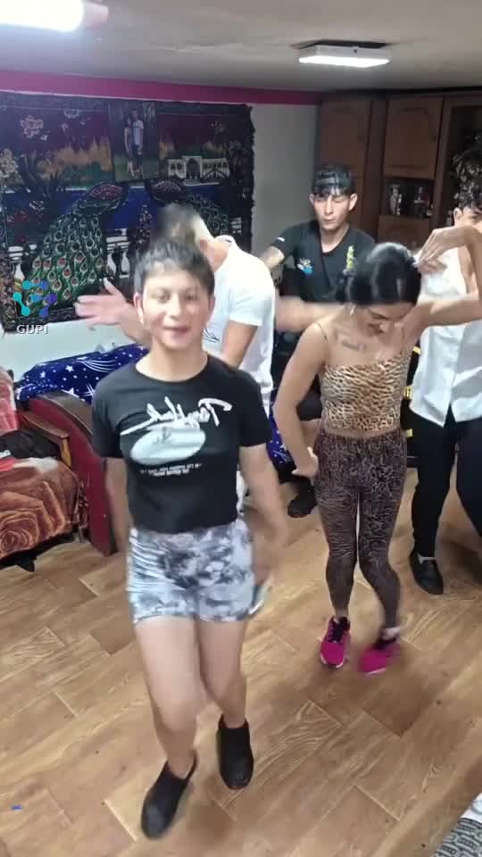 Hai la joc și voie bună! 🔥