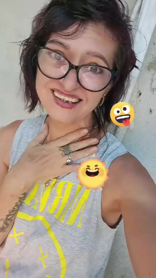 😅😅🤣🤪