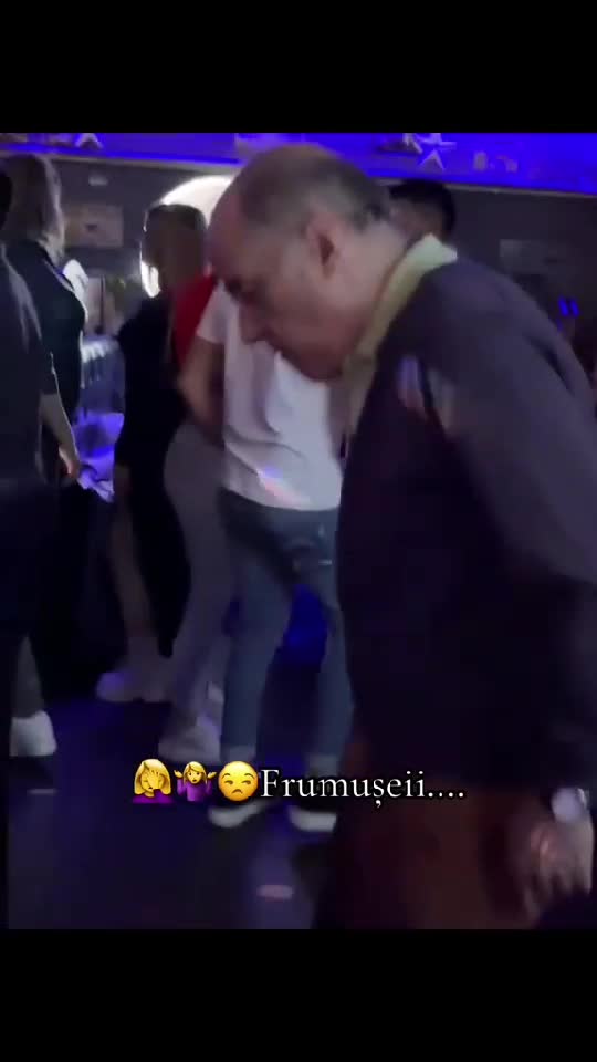 #Club