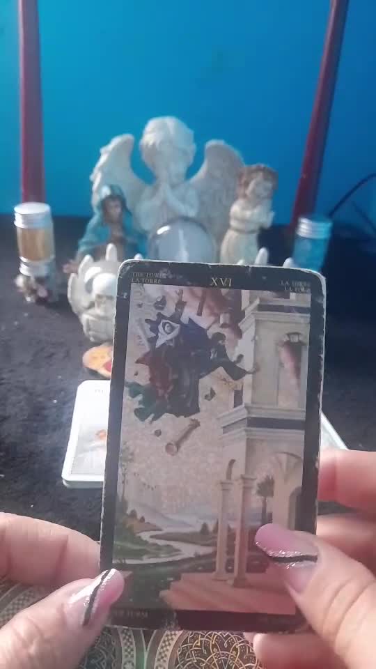 TAROT