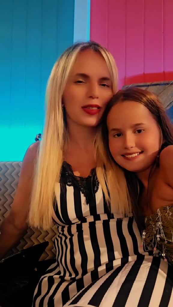 Video de @GinaMyhaela