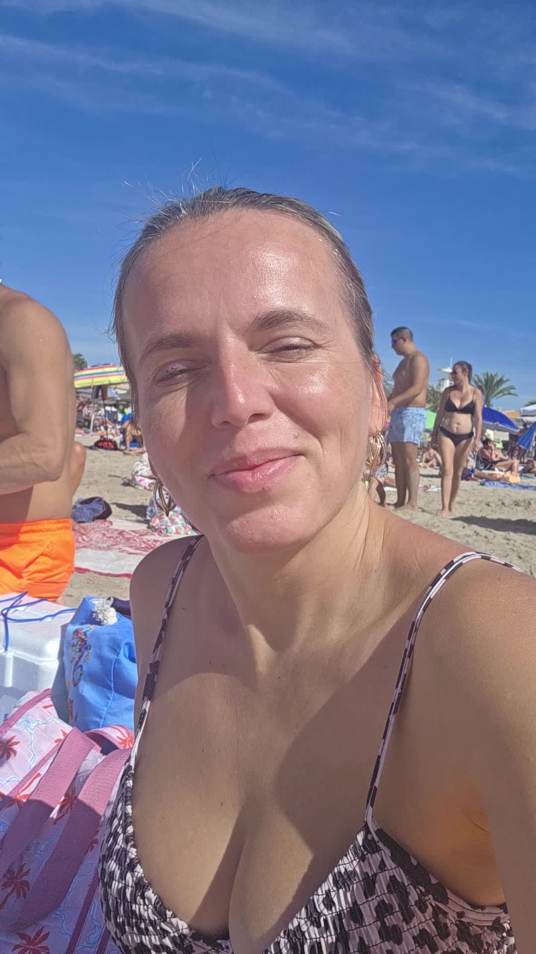 Video de @GinaMyhaela