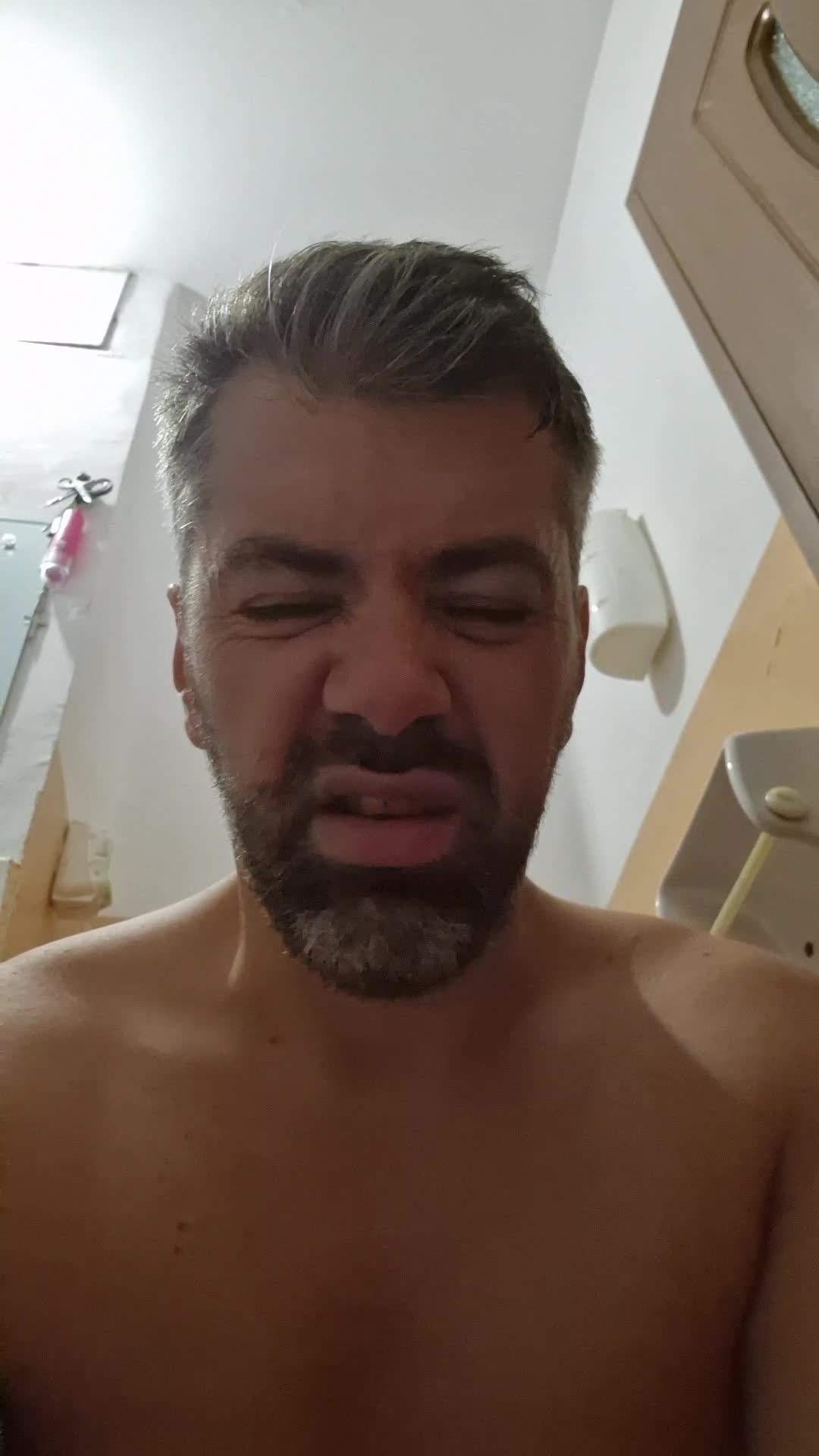 🔞 Ce să fac?