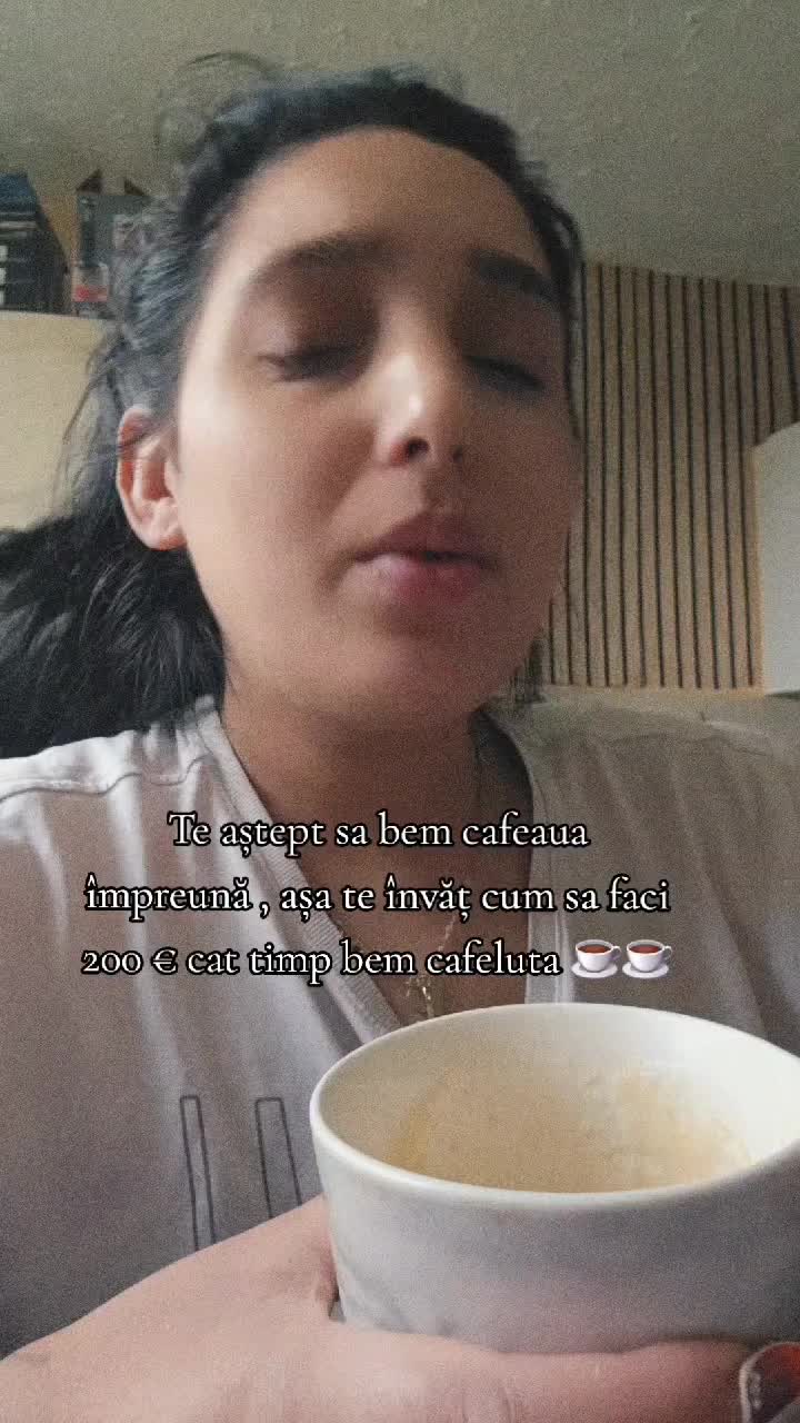 Vre sa bei cafeaua cu mine?