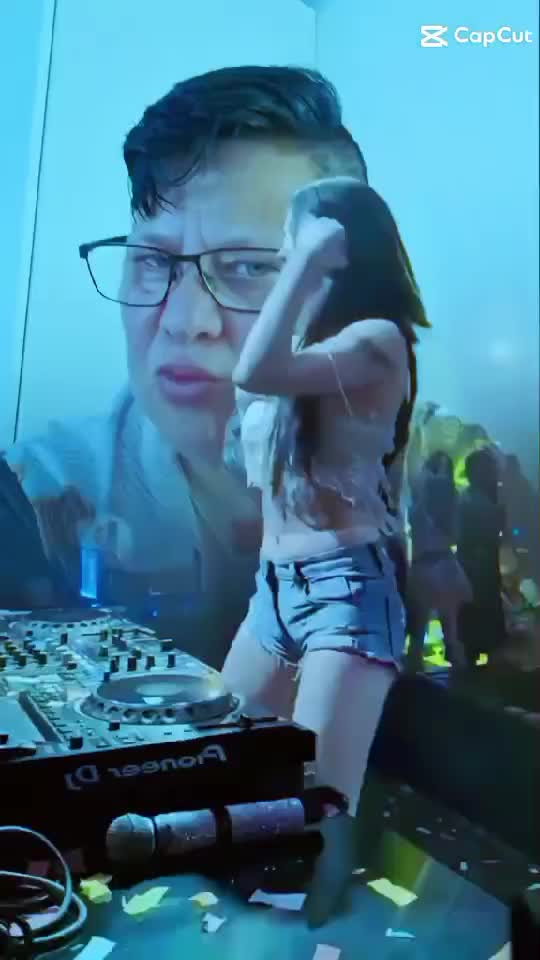 #🎧🎤🎧💃💃💃❤️