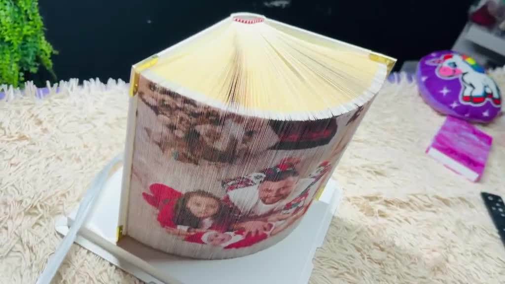 O carte personalizată, creată pentru a păstra cele mai frumoase amintiri de familie ❤️📖 Un cadou unic și emoționant, realizat cu grijă, în care fotogra