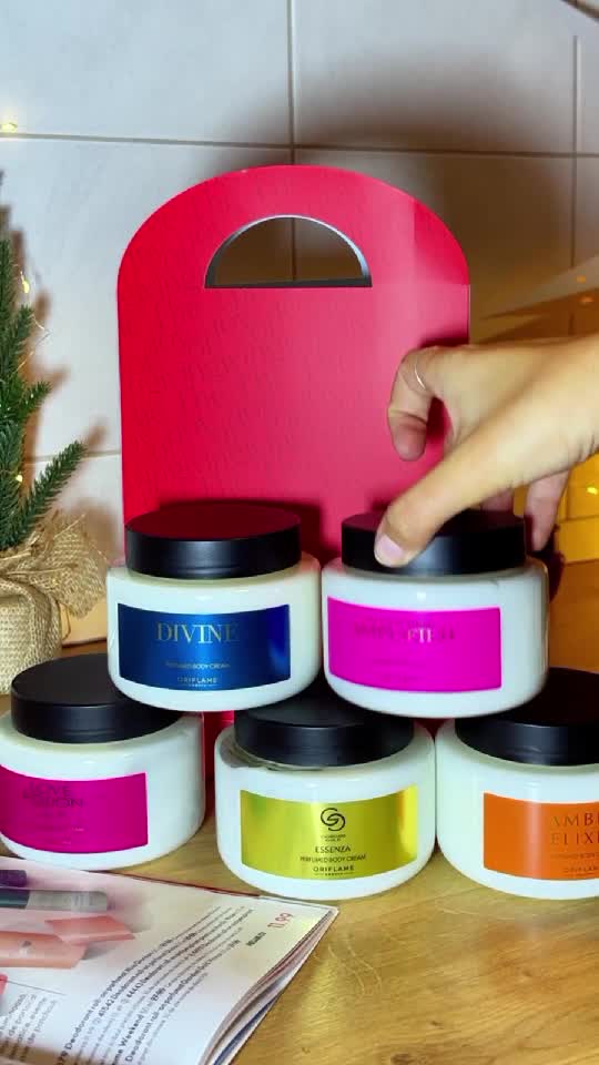 Creme de corp super parfumate ,acum la 50%reducere,vrei și tu?