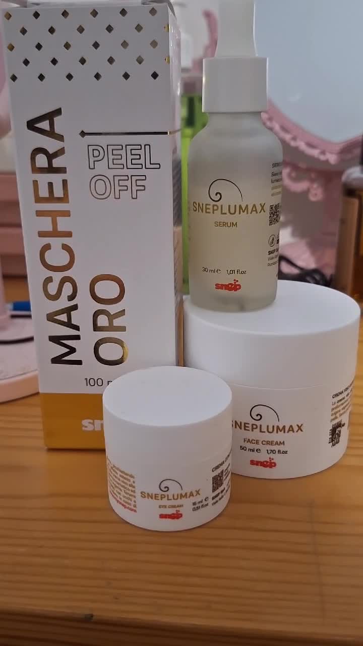 ✨ Secretul unei pielii perfecte! ✨

🌿 Descoperă gama SNEPLUMAX și MACHERA ORO
