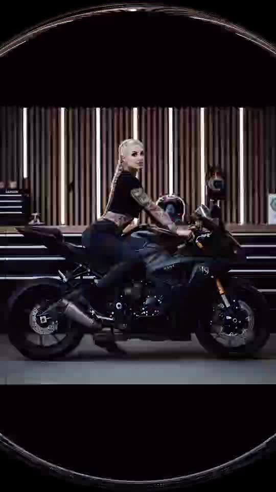 wanna ride let's go-
https://www.fanvue.com/kara.gold24k