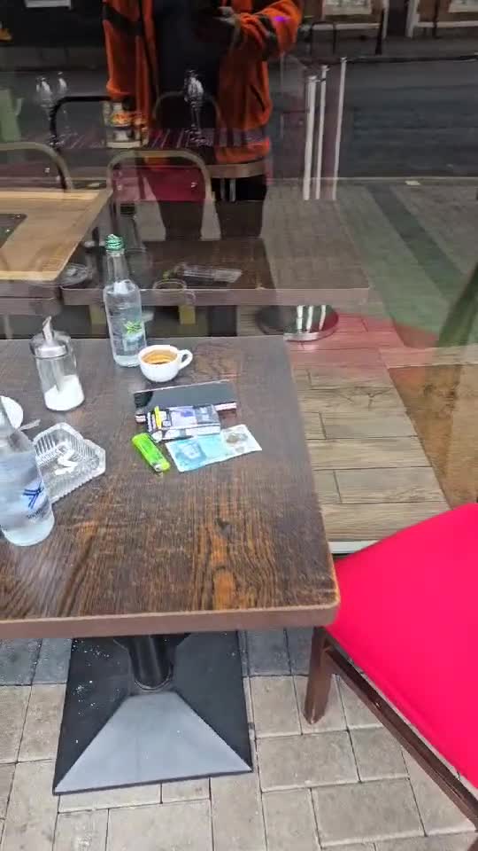 Bună dimineața tuturor