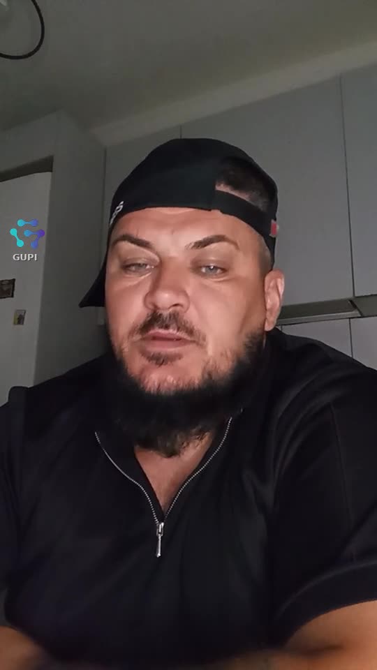 am apărut și aici.😉|||{"overlays":[{"text":"am apărut 🤣😉🤫","x":0.10694444444444444,"y":0.086676875957121,"fontSize":26.767304583112754,"color":4294967295,"isEmoji":false}]}
