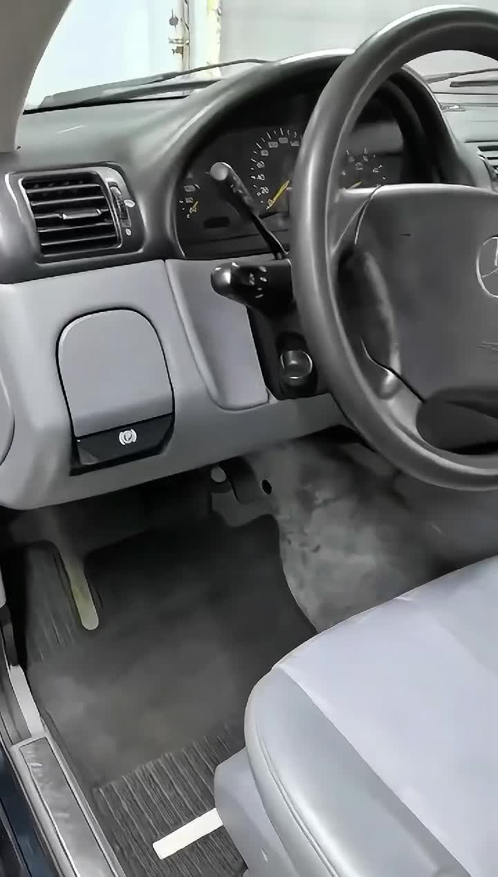 Detailing interior Mercedes ML