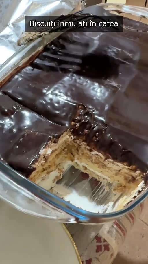 un desert delicios ❤️ mai avem gospodine 
?să vină cu rețete!
