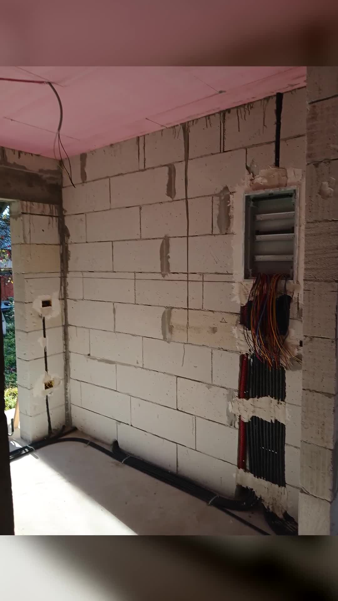 ⚡ ELECTRICIAN – INSTALAȚII ELECTRICE ⚡

🔌 Execut instalații electrice pentru case și apartamente!

✅ Instalații electrice noi și renovări
✅ Montaj pri|||{"overlays":[{"text":"💯","x":0.700925925925926,"y":0.3344094286446323,"fontSize":48.0,"color":4294967295,"isEmoji":true},{"text":"Execut instalați electrice Vișeu de sus și împrejurimi Contact 0757312166","x":0.022222222222222282,"y":0.13097617217524996,"fontSize":26.0,"color":4294901760,"isEmoji":false}]}