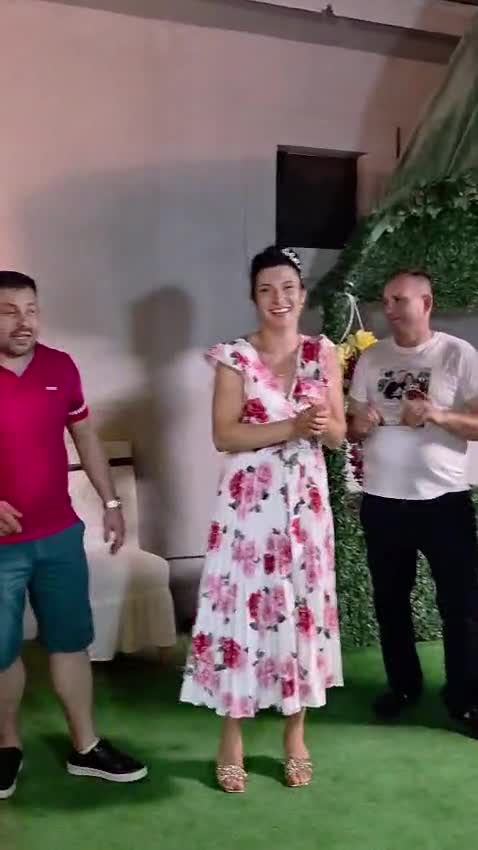 Scrie-mi și hai să te învăț cum poți lăsa postările să lucreze pentru tine .
|||{"overlays":[{"text":"AMC : Am făcut 170 € dintr-o singură postare🤳💸","x":0.09166666666666672,"y":0.11191682910981161,"fontSize":26.0,"color":4294967295,"isEmoji":false},{"text":"Cere detalii și te ajut să ai propria afacere online ! 💯","x":0.08055555555555556,"y":0.7689668615984406,"fontSize":26.0,"color":4294967295,"isEmoji":false}]}