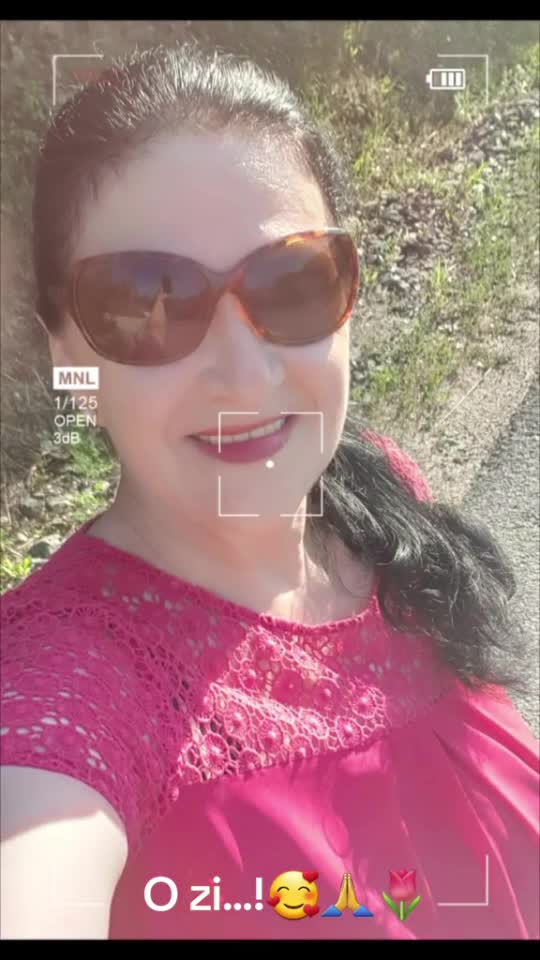 🌞 Bucură-te de fiecare zi primită în dar! Fiecare clipă e prețioasă. Fii recunoscător și dă timpului... timp! ⏳💫   
 zi🙏🌺