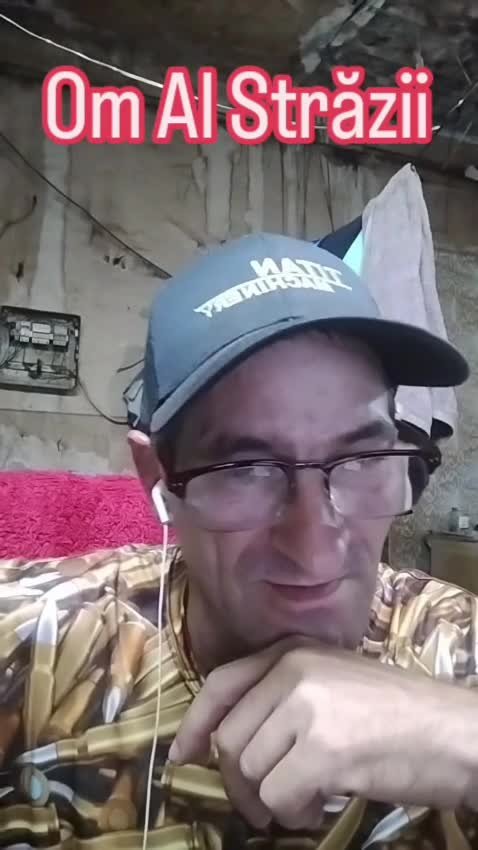 Mai există oameni?? nu cred ,doar vorbe goale...asa o vad eu.Duminîca plăcută tuturor.Om Al Străzii 😎🖐☝️