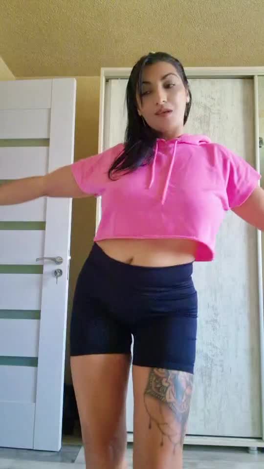 😘