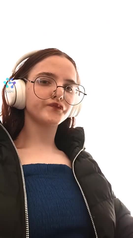 Dacă  doriți să  postez  mai des sunete muzică scrieți  în coment postează  mai des și nu uita de urmărire să și creștem înpreună ca tiktok