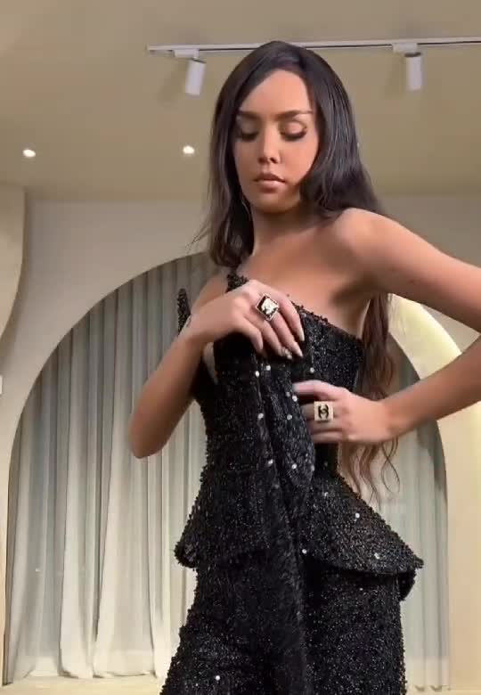 țe 🥰