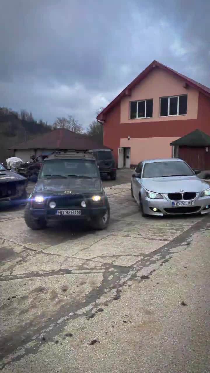 #bmwe60