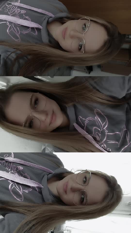 #🙂