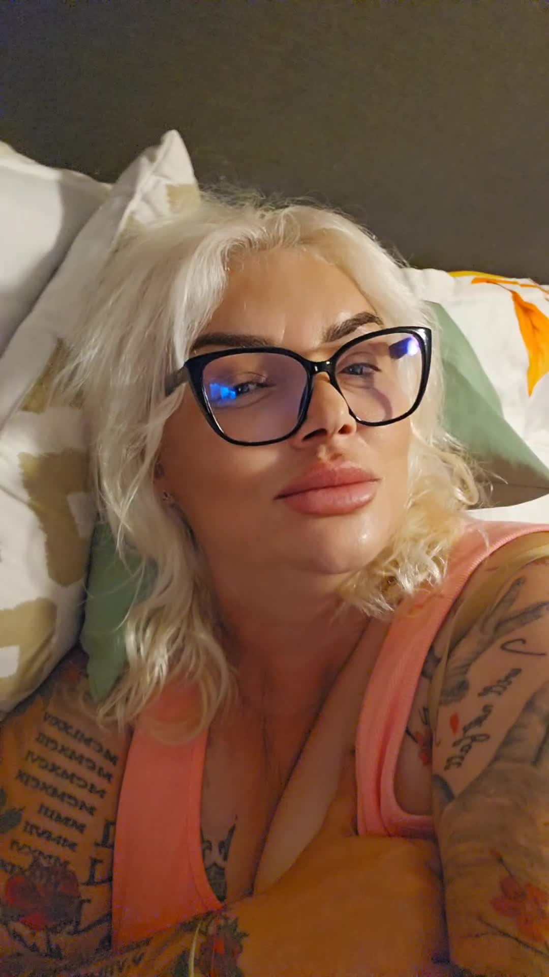 🥹😊