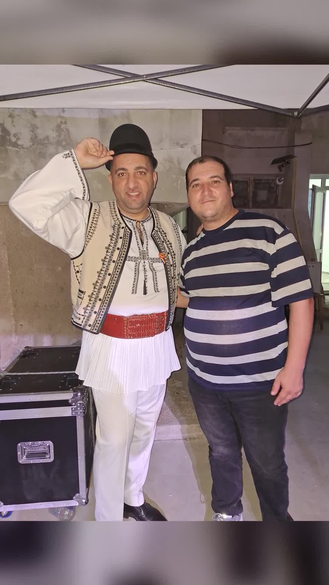 Alături de Ilie Dură