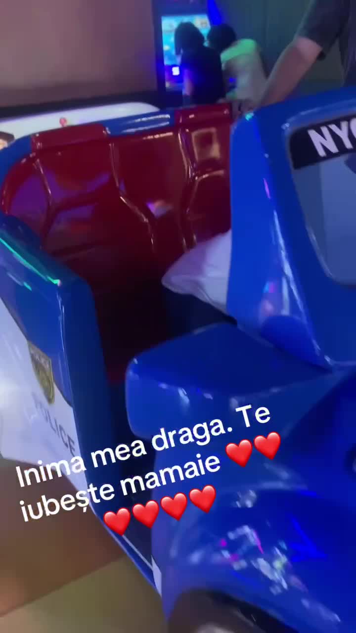 Nepoteleul meu drag. 
Te iubesc infinit sufletul meu❤️❤️❤️❤️❤️❤️❤️❤️
