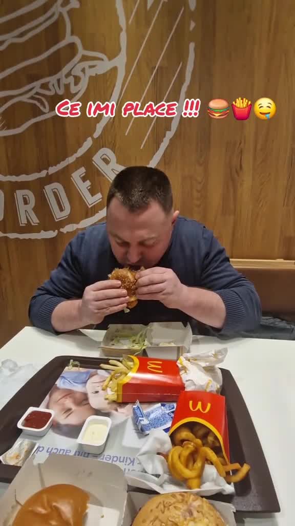Ce imi mai place!!! 🤤🍔🍟🤤
     # foryou