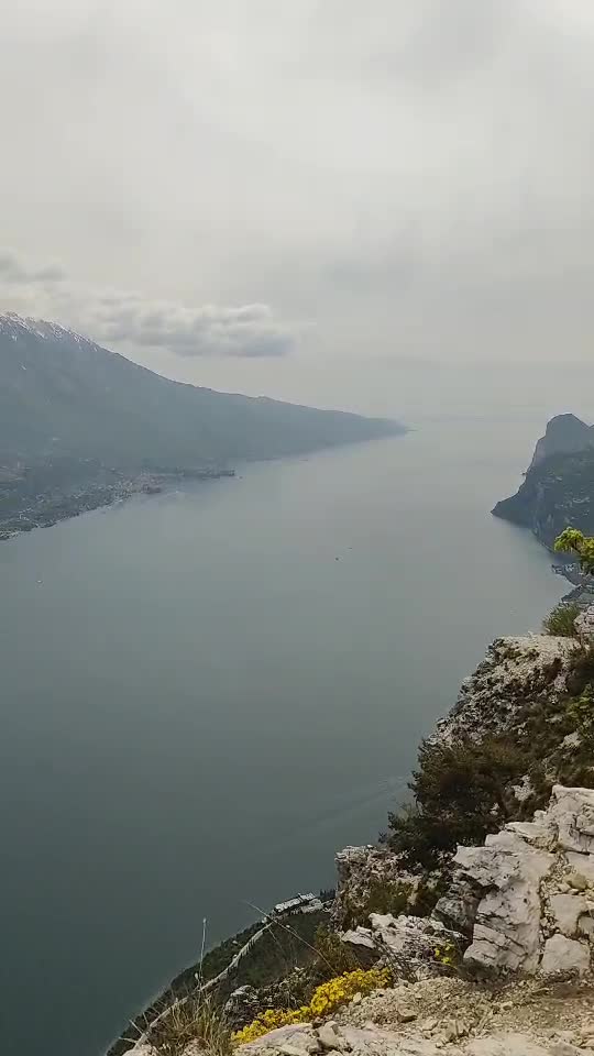 Punta (Vârful) LARICI-Garda 🇮🇹         ții