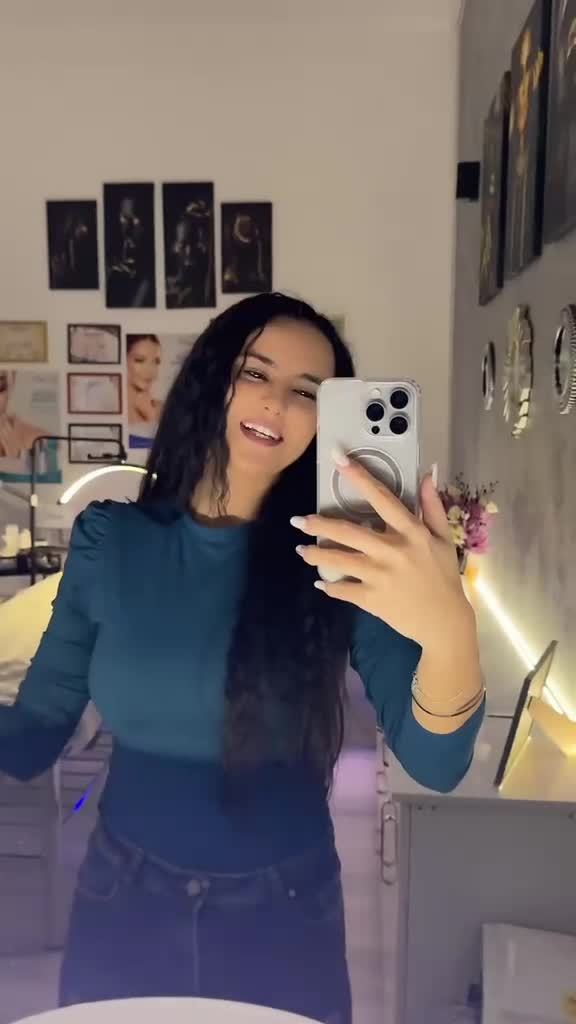 Video de @andreeaboka