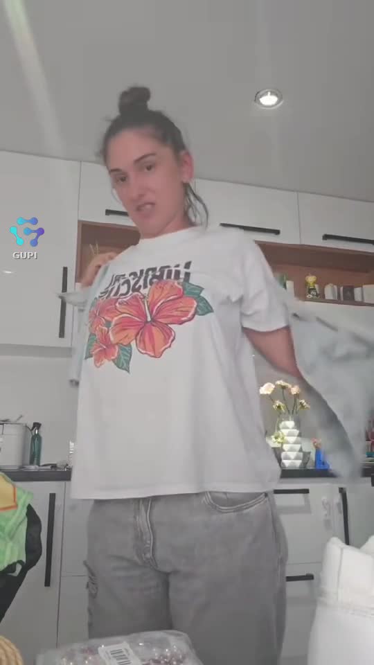 Video de @Miamariamary