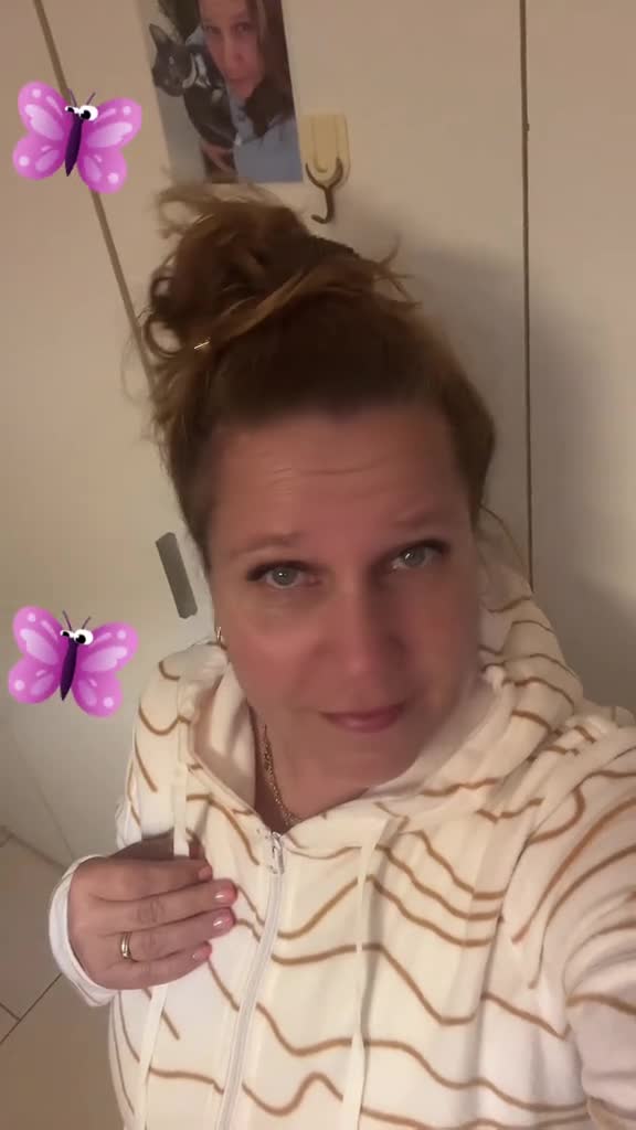 Video de @Mimicaclau