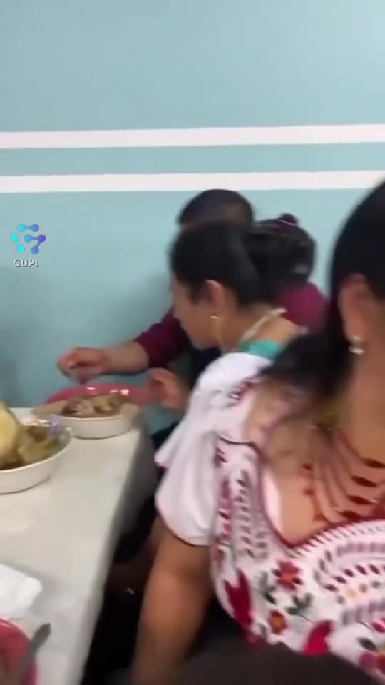 Azi sunt la nuntă