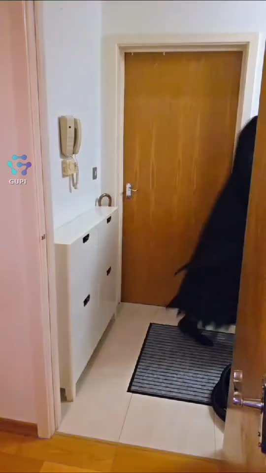 o urmărire sa dati
