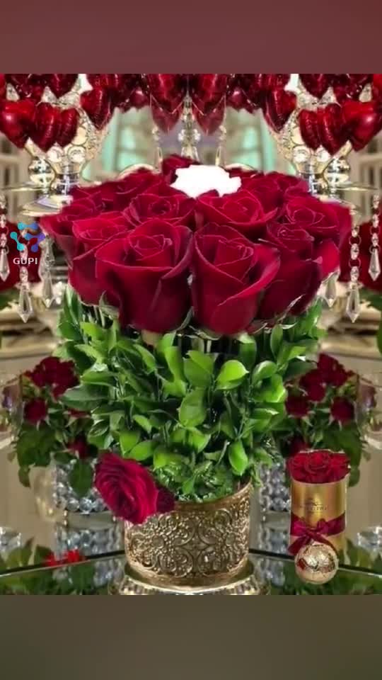 🌹🌹🌹🌹🥀🥀🥀🥀🥀💐💐💐|||{"overlays":[{"text":"Trandafiri pentru voi !","x":0.03861038773148149,"y":0.7736291762305534,"fontSize":26.0,"color":4294967295,"isEmoji":false}]}