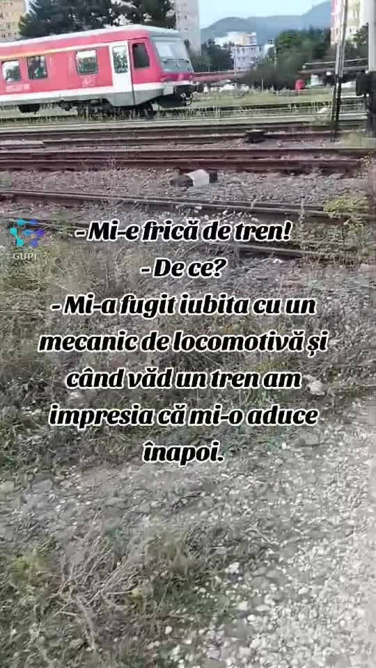 mi-e frică de tren...😁😁