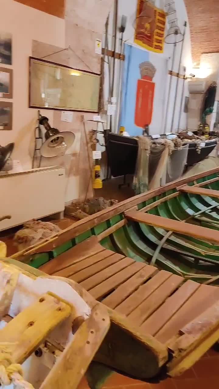 Muzeul Pescarului 🇮🇹     ții        ărci