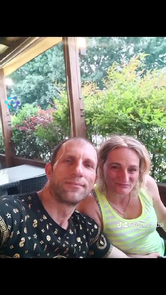 cine răspunde ..e ...🤣🤣🤣🤣|||{"overlays":[{"text":"cine zice că e perfect\n..cum se cheamă \ncelălalt..\n🤣🤣🤣🤣🤣🤣🤣🤣","x":0.1212962962962963,"y":0.668664047151277,"fontSize":26.0,"color":4294967295,"isEmoji":false}]}