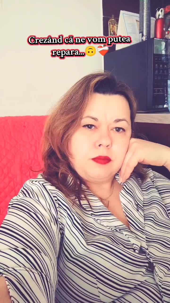 justme 💋 @toata lumea🤩