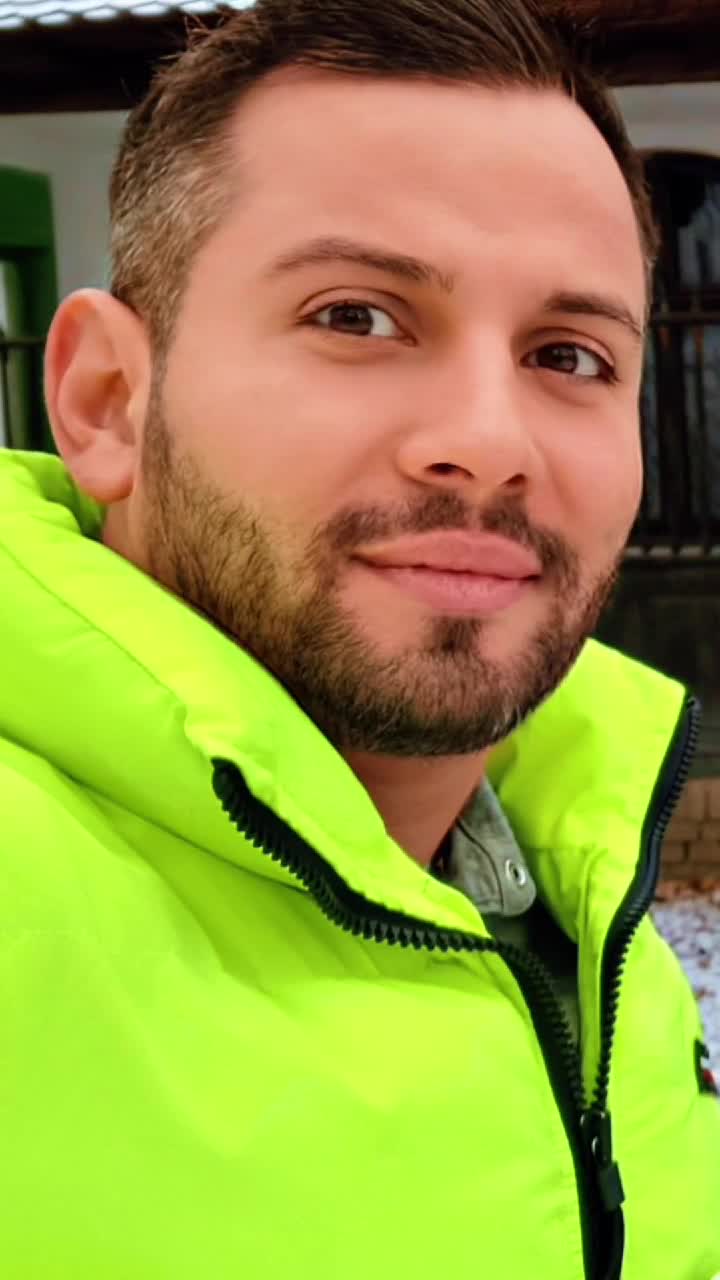 Loialitatea înseamnă să fii alături de cineva, indiferent de situație. Este despre încredere, respect și susținere constantă.🥰😘❤️