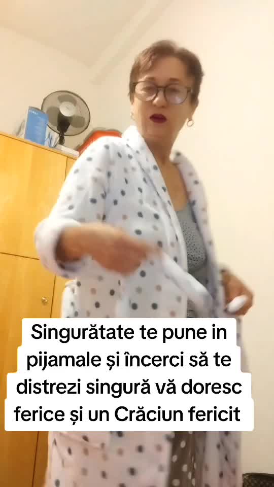 Te distrezi singură 🤔🤔🤔