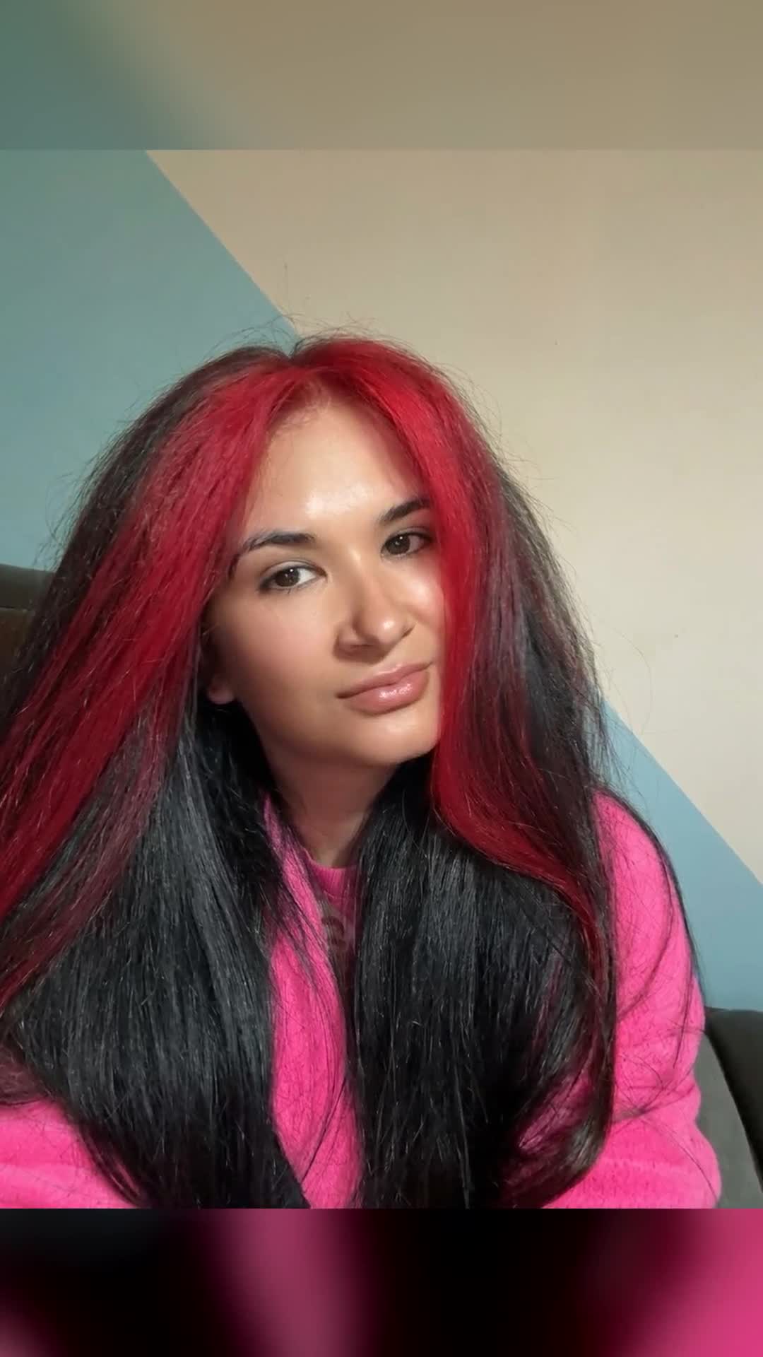 #🖤🖤❤️